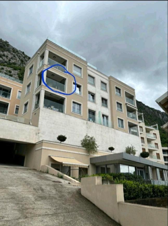 Sea View Apartment For 4 Kotor Exteriér fotografie
